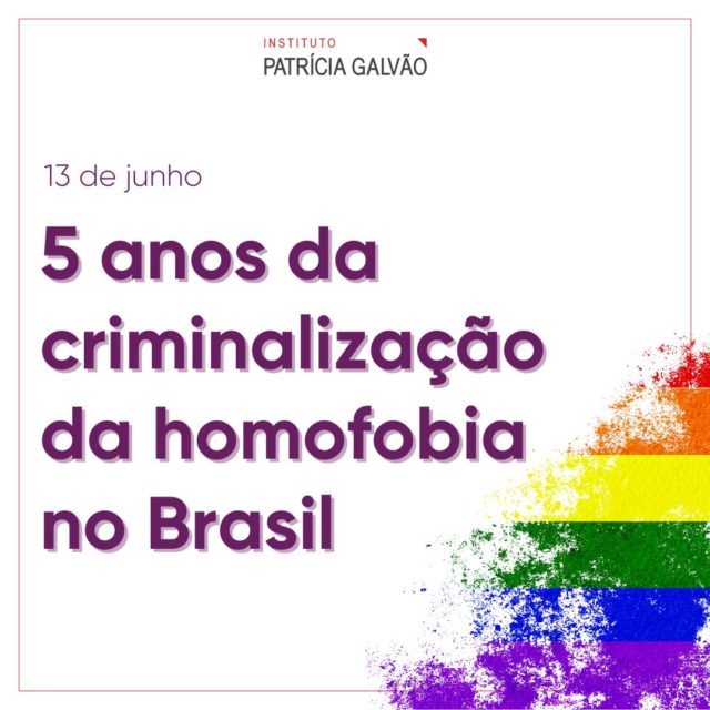 Há 5 anos - especificamente no dia 13 de junho de 2019, a partir de uma decisão do Supremo Tribunal Federal (STF) - a homofobia e a transfobia tornaram-se crime no Brasil. 

Esse marco é importante para todas as vítimas de homofobia que não sobreviveram e pelas que continuam lutando por respeito e dignidade, apenas por serem quem são.

A cada 34 horas, uma morte de pessoa LGBTQ+ é registrada no país. Os dados são do Observatório da Violência sobre Mortes Violentas de LGBT+ no Brasil, produzido pelo Grupo Gay da Bahia em 2023.

Lutemos por uma sociedade mais igualitária e justa. Homofobia é crime!

#Homofobia #Transfobia #LGBTQIfobia #CriminalizacaoHomofobia #LutaLGBTQI+ #MortalidadeHomossexual #Descriminação #13deJunho #InstitutoPatríciaGalvão